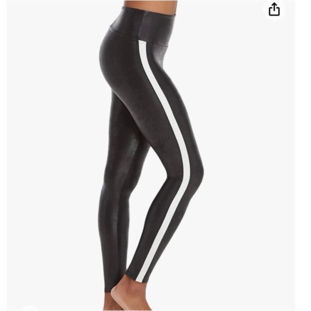 Spanx black faux leather leggings with white tuxedo stripes Size 3X